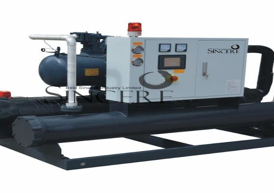 Water-cooled screw chillers