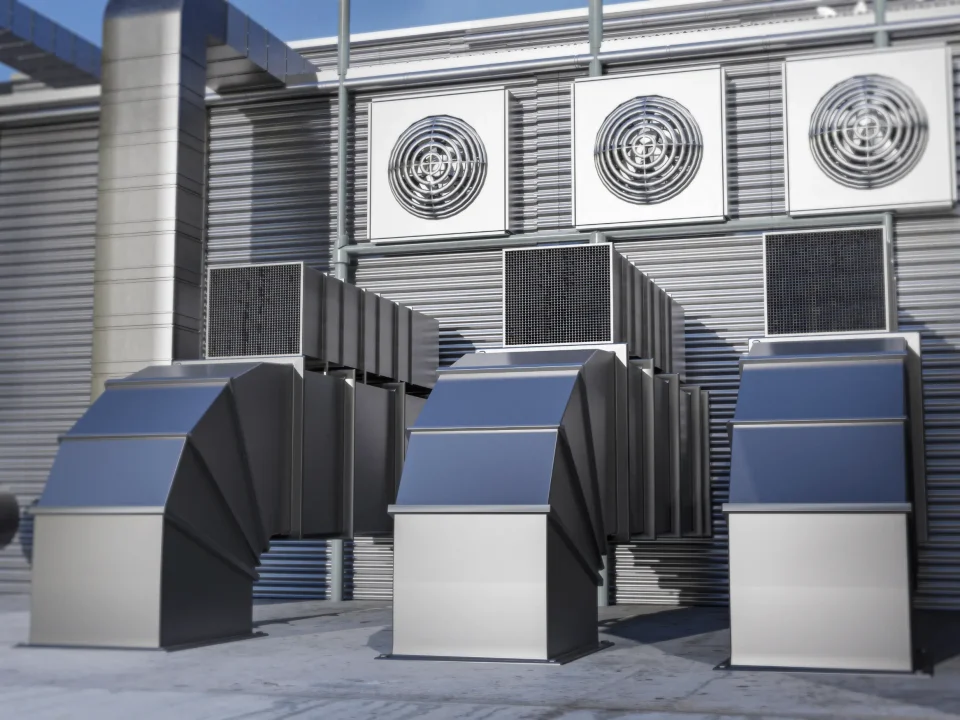 what makes screw chiller more reliable than traditional