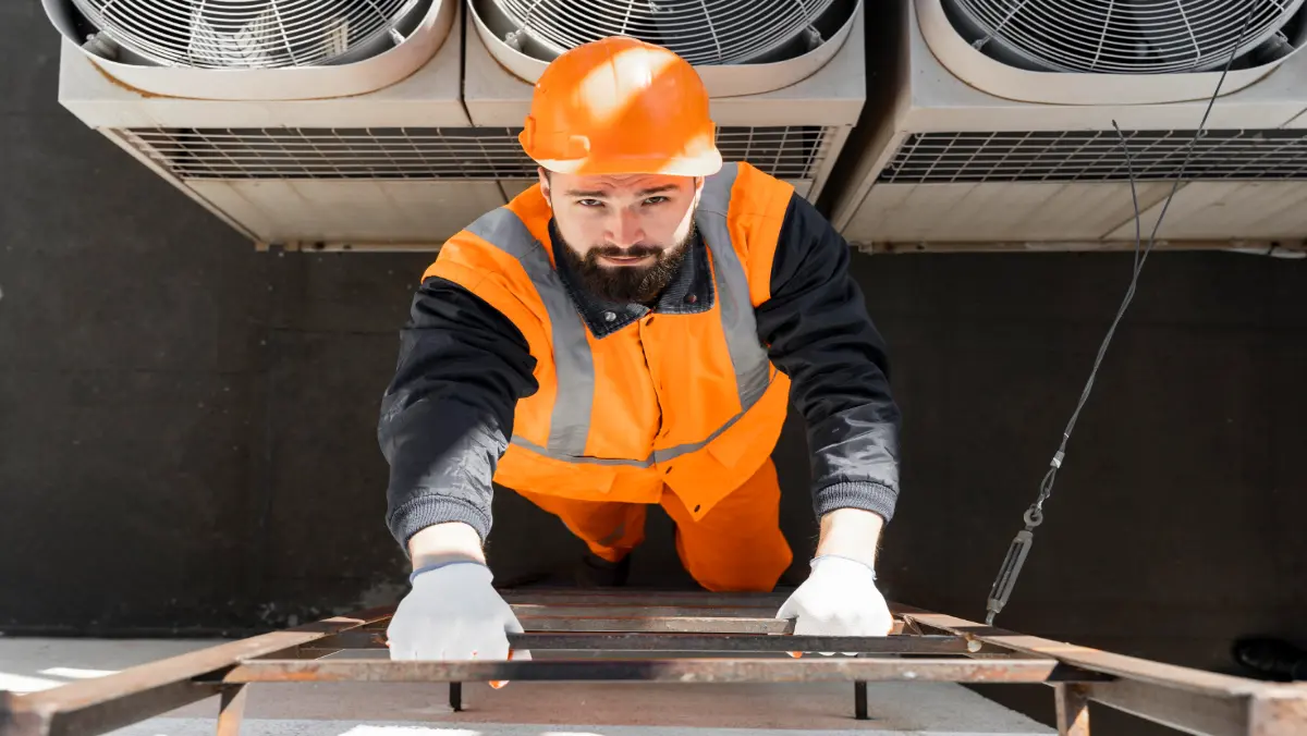 10 signs industrial air conditioning needs replacement