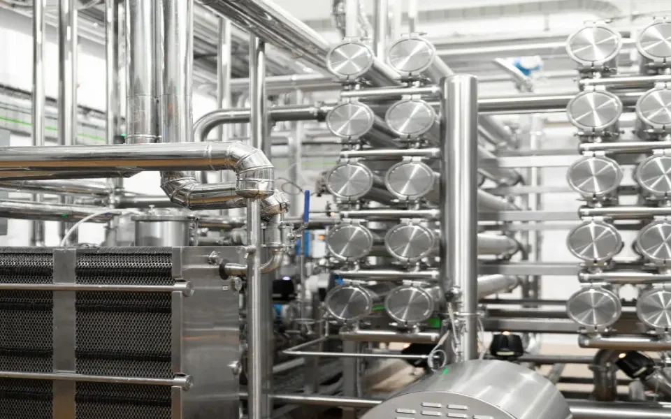scroll chiller vs screw chiller - which is better