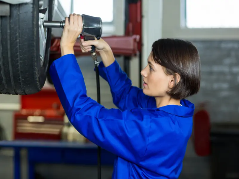 Common Problems in Screw Chillers and How to Prevent Them